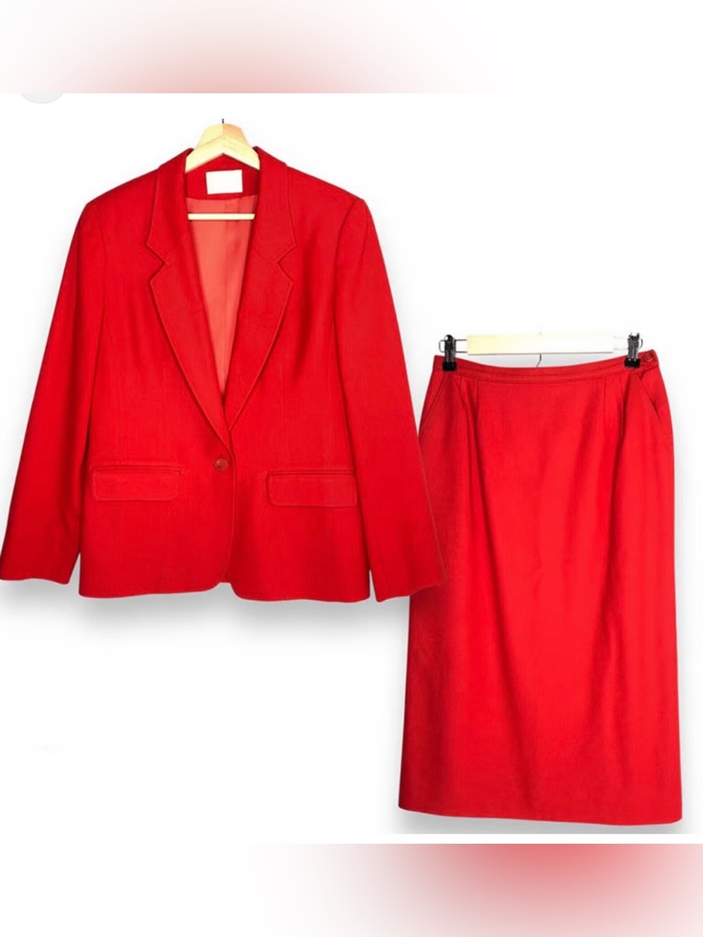 Pendleton Vintage Women’s wool suit set jacket and skirt.
